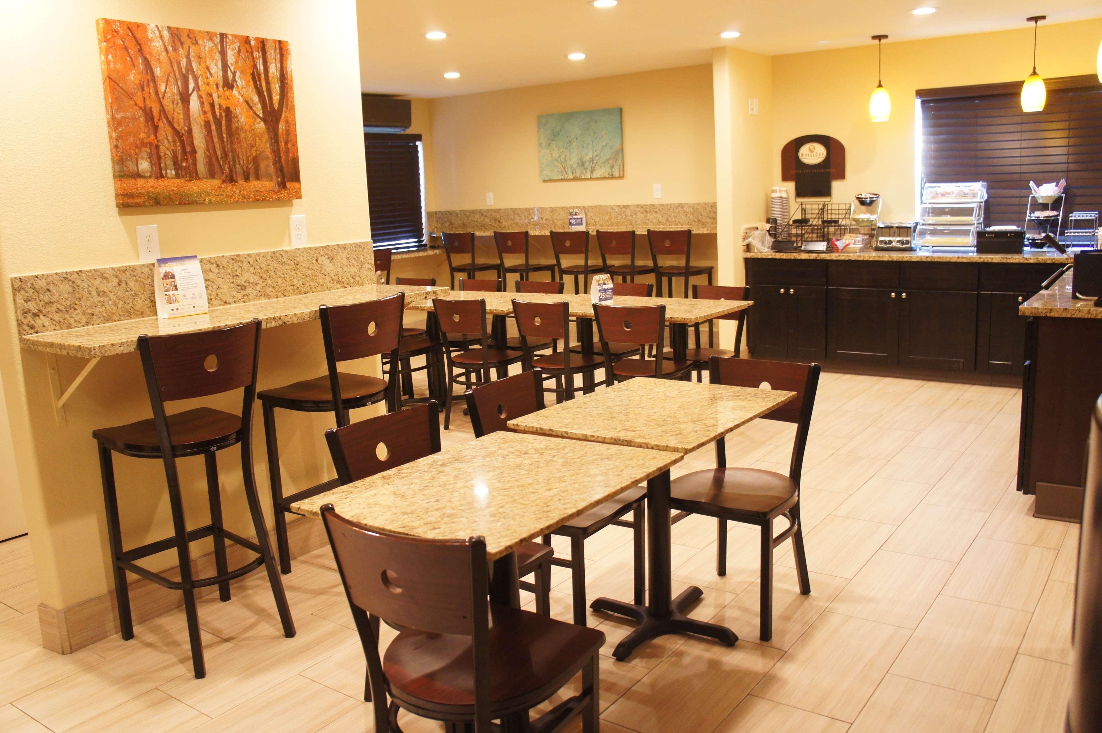 Best Western Plus Inn Of Hayward Extérieur photo